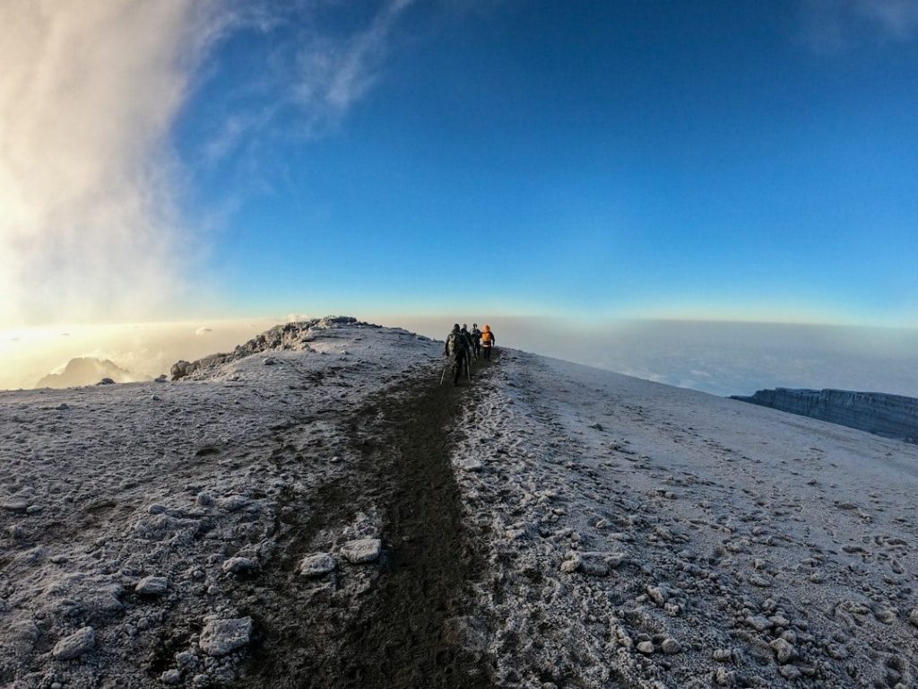 Kilimanjaro ascent - 8 Days Amboseli, Lake Manyara, Serengeti, Ngorongoro & Tarangire Budget Safari